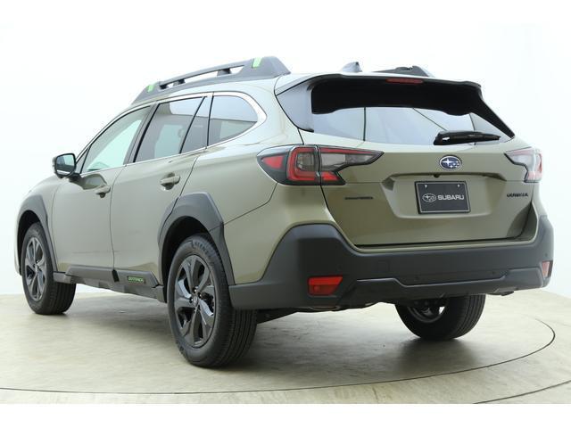 ■SUBARUが、デザインを通じて実現したいこと。それは、エモーショナルなデザインによってお客様の人生をイキイキと彩り、力強く堅実なデザインによって、長く使いたくなる信頼感や安心感を提供することです。