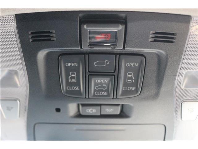 両側電動スライドドア付きとなっておりますので、ボタン一つでドアの開閉が可能となっております！