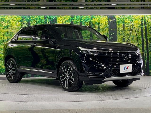 大好評のボディコーティング「弾スプラッシュコート」もご納車までに施工可能。通常のガラスコートと異なる、耐久年数6年の無機質ガラスコーティングが、ボディをキレイな状態に保ってくれます。