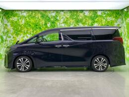 WECARSの在庫ページをご覧いただき誠にありがとうございます！WECARSは「お客様第一」をモットーにお客様のカーライフを全力でサポートいたします！