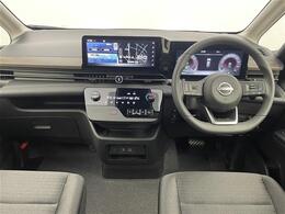【インパネ全体】全方位で視界が広く、高い目線で運転もしやすいです！