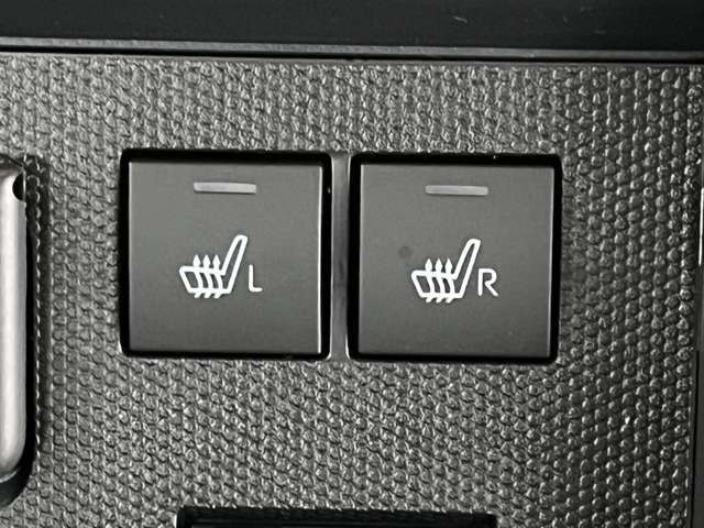 シートヒーターで座席ポカポカ！