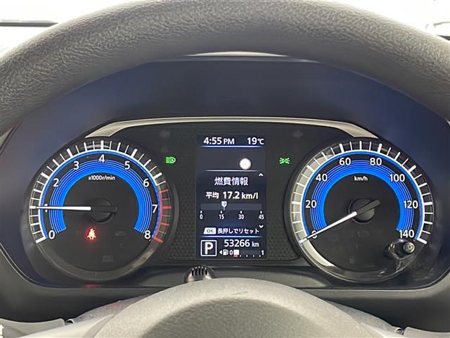 【スピードメーター】メーターがシンプルで見やすく運転しやすいですね！