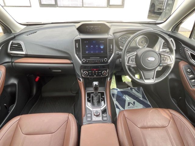 グループ総在庫数約30，000台！！全国の系列店からメーカー・車種問わずご紹介出来るので、あなたにピッタリのお車が見つかるはずです♪まずはお問い合わせ下さい☆