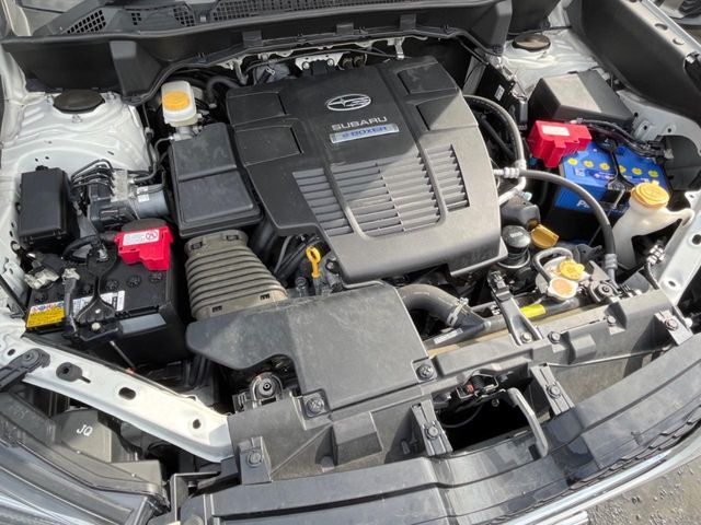 親切・丁寧な専門メカニックスタッフが応対！・車検・点検整備・事故等の修理などアフターサービスも安心。お車のカスタマイズもネクステージのサービススタッフまでご相談ください！