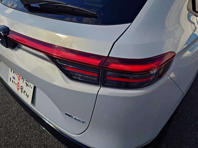 全国納車させて頂きます。遠方のお客様も是非お問い合わせください。格安陸送でご案内させて頂いてます。引き取りに店頭納車可能。