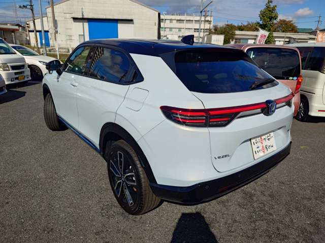 外装仕上げ、みがき、破水仕上げします。内装クリーニング　ヘッドライトの黄ばみ落としてからの磨き！納車仕上げ専門の担当者がしっかり仕上げさせて頂きます。満足クォリティー！直通TEL052-619-6662