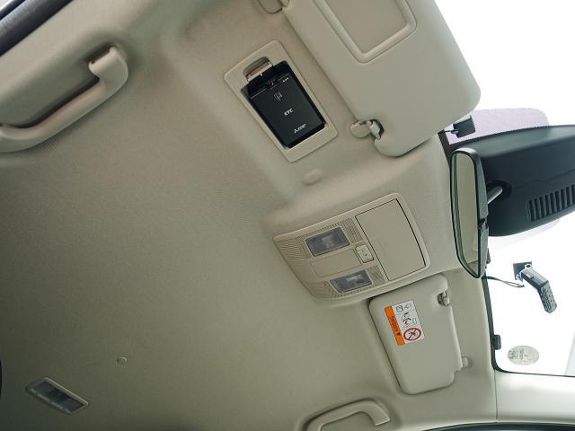 ETC車載器搭載です。スマートICも増えてきており、必須装備といって良い便利装備です。