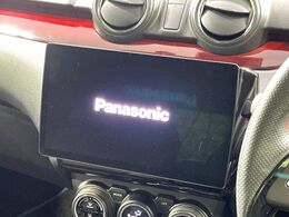 【大画面ナビ】人気の大型10インチナビを装備。存在感のある大画面はインパクト大！ナビ利用時のマップ表示は見やすく、テレビやDVDは臨場感がアップ！いつものドライブがグッと楽しくなります♪