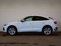 Audi Q5 Sportback 40 TDI quattro S line/プライバシーガラス/マトリクスLEDヘッドライト/アルミホイール5ツインスポークスターデザイン8J x 19