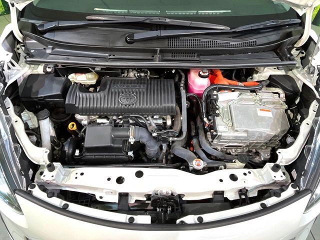 親切・丁寧な専門メカニックスタッフが応対！・車検・点検整備・事故等の修理などアフターサービスも安心。お車のカスタマイズもネクステージのサービススタッフまでご相談ください！