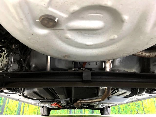 下回りがきれいなうちに、防錆加工の施工がオススメ。降雪地域はもちろん、沿岸部にお住いの方や、趣味でマリン・ウィンタースポーツをされる方にご好評いただいております。