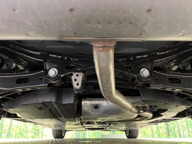 下回りがきれいなうちに、防錆加工の施工がオススメ。降雪地域はもちろん、沿岸部にお住いの方や、趣味でマリン・ウィンタースポーツをされる方にご好評いただいております。