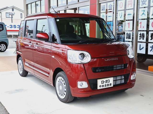 自社板金塗装修理工場完備！愛車のキズ・ヘコミの修理もお任せ下さい！代車も無料でご用意いたします！