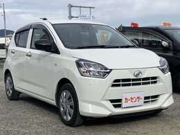 安心して中古車をお買い求めいただける様、当社は第三者機関のプロの鑑定士による、内外装、機関クオリティのチェックを受けることが出来る加盟店です。