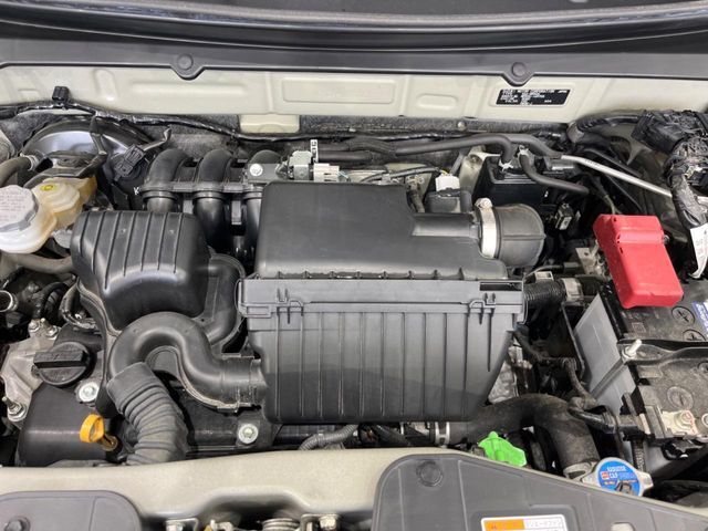 親切・丁寧な専門メカニックスタッフが応対！・車検・点検整備・事故等の修理などアフターサービスも安心。お車のカスタマイズもネクステージのサービススタッフまでご相談ください！