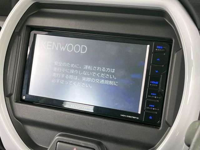 【ナビゲーション】目的地までしっかり案内してくれる使いやすいナビ。Bluetooth接続すればお持ちのスマホやMP3プレイヤーの音楽を再生可能！毎日の運転がさらに楽しくなります！！