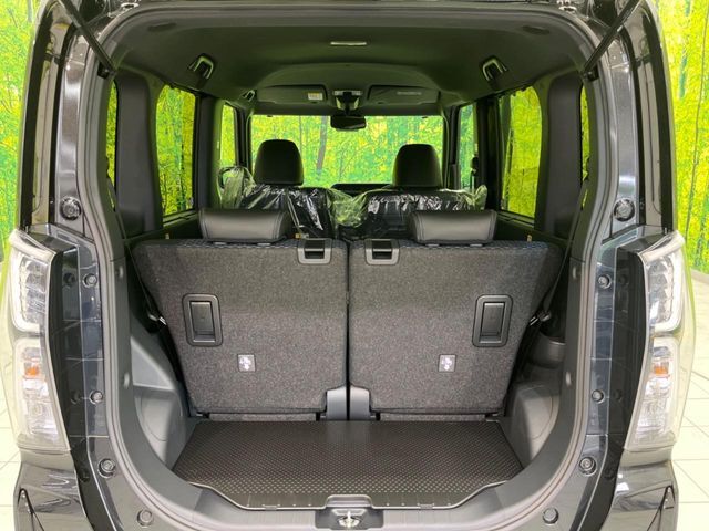 普段のお買い物や通勤、送迎等に十分な荷室スペースを確保しております。セカンドシートを倒すと、大きな荷物の積載も可能です♪