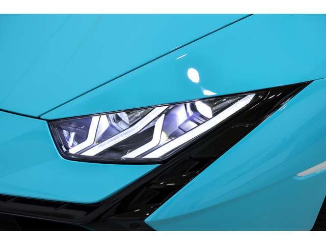 ウラカンテクニカはウラカン最後の量販車モデルとなっています。