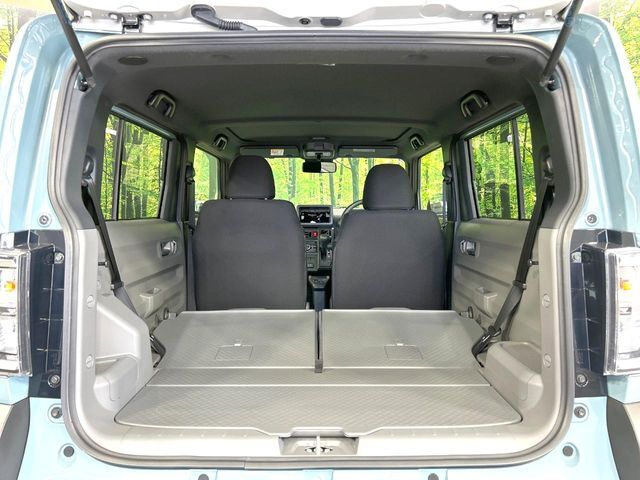 普段のお買い物や通勤、送迎等に十分な荷室スペースを確保しております。セカンドシートを倒すと、大きな荷物の積載も可能です♪
