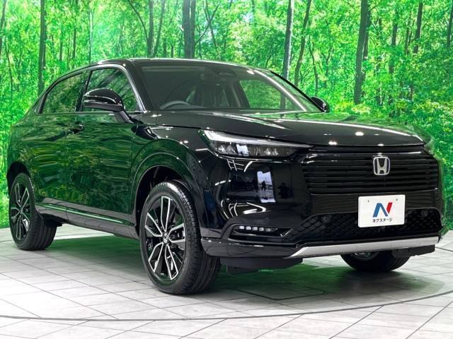 大好評のボディコーティング「弾スプラッシュコート」もご納車までに施工可能。通常のガラスコートと異なる、耐久年数6年の無機質ガラスコーティングが、ボディをキレイな状態に保ってくれます。