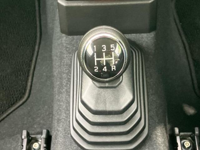 国産車から輸入車まで多様なお客様のニーズのお応えできるように、全国規模で豊富な在庫展開！車のことならWECARSへ！