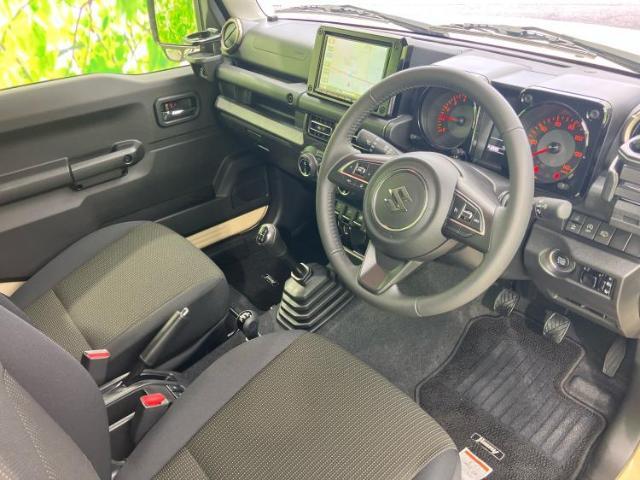 「この車の写真をもっと見たい」「状態が気になる」「この装備はついている？」どんな小さな疑問でもお気軽にお問い合わせください！