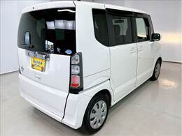 ホンダ　N-BOX＋　G　車いす仕様車　福祉車両・車いす仕様車で、スロープと電動ウインチを装備。車いすでの乗降をサポートし、介助される方にもする方にも安心の使い勝手。日常の移動を快適に支える一台。