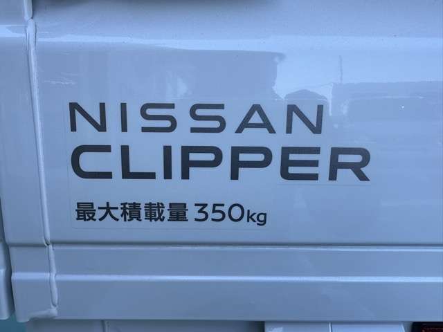 ★5年間新車保障★初度登録から5年間の新車保証が含まれています。長期間、安心してお乗り頂けます！保障費用は支払総額に含まれています！遠方のお客様は保証継承後、お近くのディーラーにて保証が受けられます！