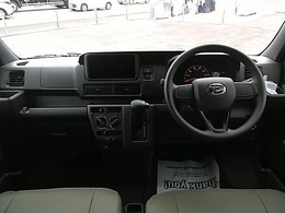 届出済未使用車です。　オーディオ類装着していません。　ご要望ナビ、ディスプレイオーディオ等装着できます。