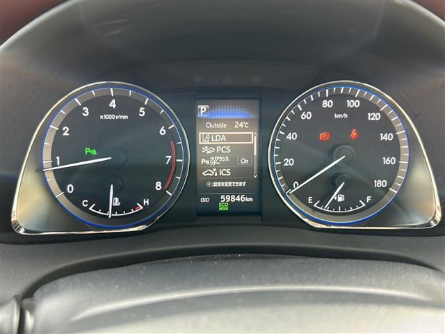 【スピードメーター】メーターがシンプルで見やすく運転しやすいですね！