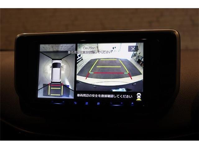 真上からの視点で車を見ることが出来る全方位カメラ機能付き！