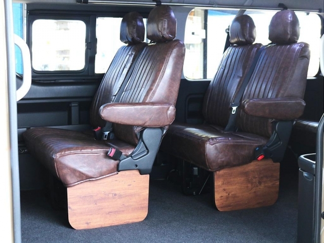 なんだかんだ使いやすいベースシート車両