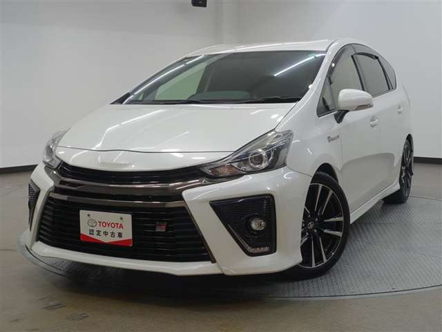 カラーは人気のホワイトパールクリスタルシャイン！走行距離は約35000km！
