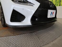 【TRDエアロ】人気のTRDエアロを装備！クルマの外観がよりスタイリッシュになり、街中で存在感あふれる1台に♪将来買い替える時にもリセールに影響しやすく、価値ある人気の装備です！
