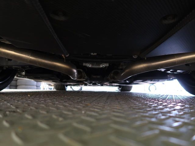下回りがきれいなうちに、防錆加工の施工がオススメ。降雪地域はもちろん、沿岸部にお住いの方や、趣味でマリン・ウィンタースポーツをされる方にご好評いただいております。