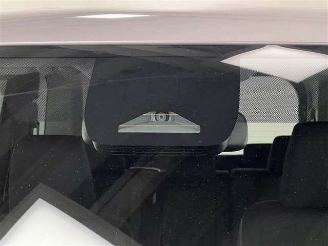 TSS（トヨタセーフティセンス）装着車！追突事故などへの予防安全のための装備で、被害軽減をサポート！
