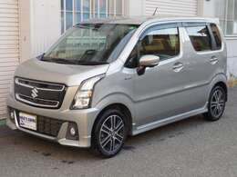 ターボ　全方位カメラ　衝突被害軽減ブレーキ　スマートキー　クルーズコントロール　ヘッドアップディスプレイ　パドルシフト　LEDヘッドライト　純正ナビ　フルセグTV　Bluetooth　ドライブレコーダー　ETC