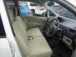 実質年率2.5％低金利オートローンご利用いただけます。他社金利とご比較ください。頭金や支払い回数の変更などお気軽にお問い合わせください。