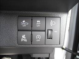 【スマートアシスト】ダイハツの安全装備の総称。車両に搭載した「ステレオカメラ」が周囲の状況を把握し、ドライバーの運転をサポート。