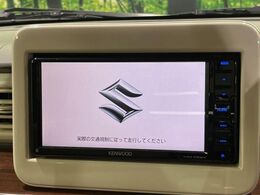 【純正ナビ】人気の純正ナビを装備。オーディオ機能も充実しており、Bluetooth接続すればお持ちのスマホやMP3プレイヤーの音楽を再生可能！毎日の運転がさらに楽しくなります！！