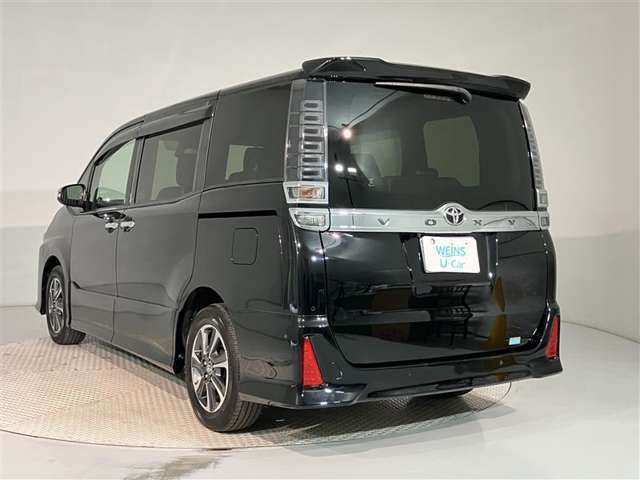 保証も全国のお近くのトヨタ販売店で受けられますので安心です。☆納車前には、当社メカニックによるプロの視点』で、安全かつ安心して気持ちよくお乗りいただける整備を行います。