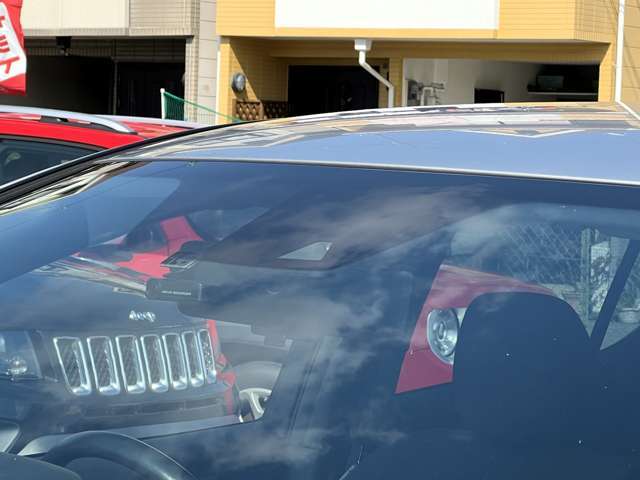インテリジェントエマージェンシーブレーキ！車線逸脱警報・LDW！