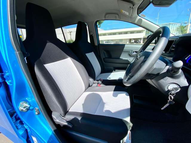 大切な愛車を見つけるお手伝いから始まり、ご購入後もできるだけ長く、安全にお乗りいただけるようにアフターサポートにも全力で取り組んでいます。