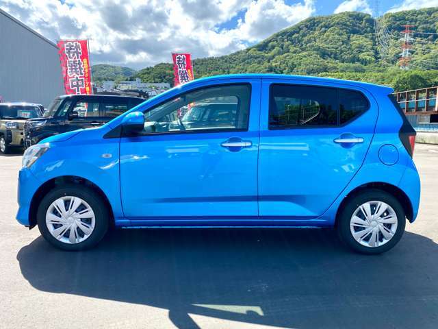 カーナビ・ETC・エンジンスターター・ドライブレコーダーなど、ご希望にお応えできるよう、オプション多数取り揃えております。おクルマのことなら何でもお任せください！