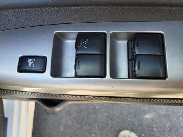 店舗：G-bonds auto★福岡県中間市朝霧3丁目1299-2★TEL：093-600-2985★g.bonds.0222＠gmail.com★