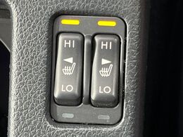 【シートヒーター】寒い日に重宝するシートヒーター！エアコンより早く温まってくれるので寒がりの人も安心ですね♪エアコンの温風は乾燥するから苦手、という方にもをおすすめです。