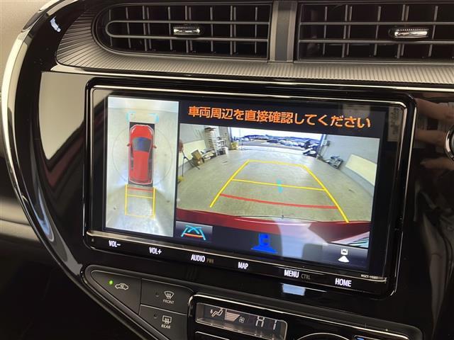 【全方位カメラ】上から見下ろしたように駐車が可能です。安心して縦列駐車も可能です