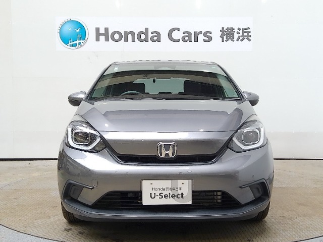 Honda認定中古車はU-Select保証1年付きで、有料で最長5年まで延長可能です。またU-Select　Premium保証の中古車は無料保証2年付きで、有料で最長5年まで延長可能です。