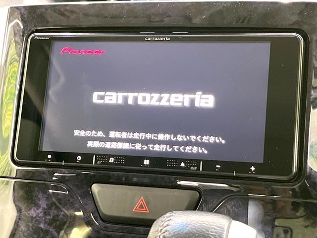 【ナビゲーション】使いやすいナビで目的地までしっかり案内してくれます。各種オーディオ再生機能も充実しており、お車の運転がさらに楽しくなります！！